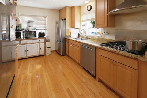 Tiny photo for 6914 W Oakton Court, Niles, IL 60714 (MLS # 12496772)