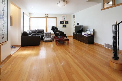 Tiny photo for 6914 W Oakton Court, Niles, IL 60714 (MLS # 12496772)