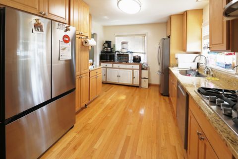 Tiny photo for 6914 W Oakton Court, Niles, IL 60714 (MLS # 12496772)