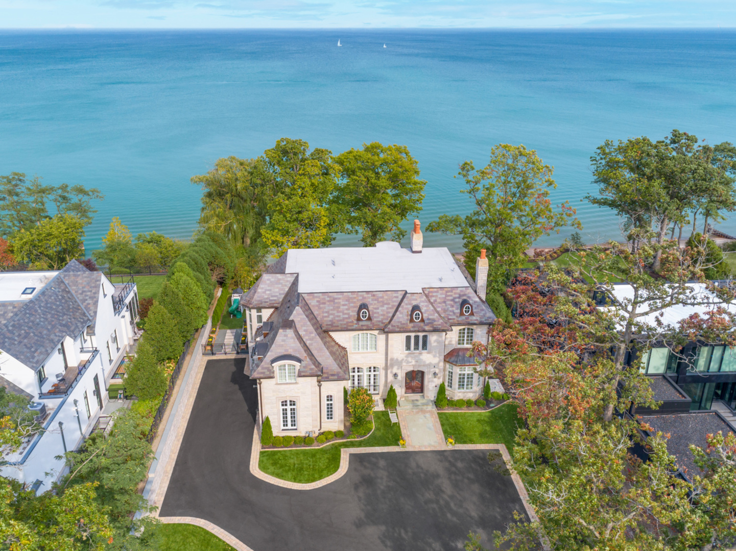 959 Sheridan Road