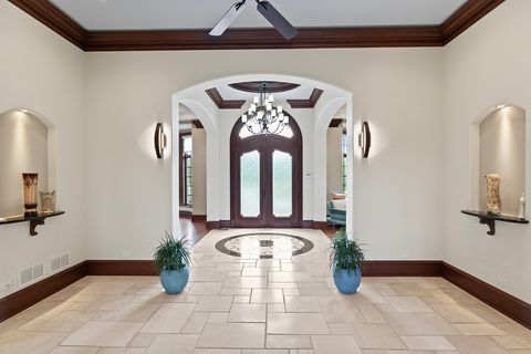 Tiny photo for 23 Enclave Court, South Barrington, IL 60010 (MLS # 12417015)