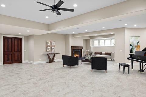 Tiny photo for 23 Enclave Court, South Barrington, IL 60010 (MLS # 12417015)