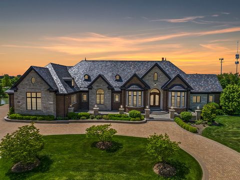 23 Enclave Court South Barrington IL 60010