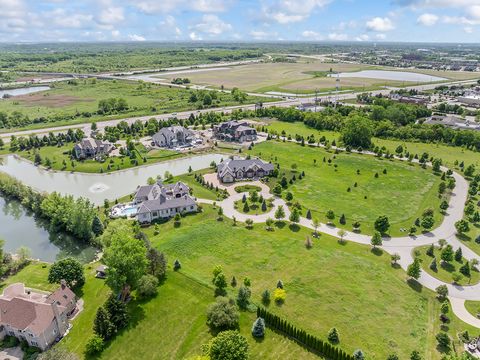 Tiny photo for 23 Enclave Court, South Barrington, IL 60010 (MLS # 12417015)