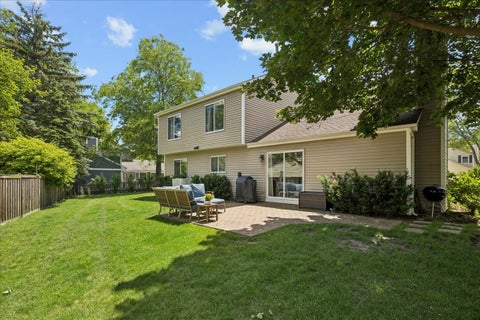 Tiny photo for 35 KNIGHTSBRIDGE Drive, Mundelein, IL 60060 (MLS # 12677587)
