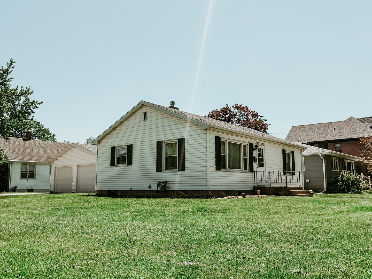111 6th Avenue