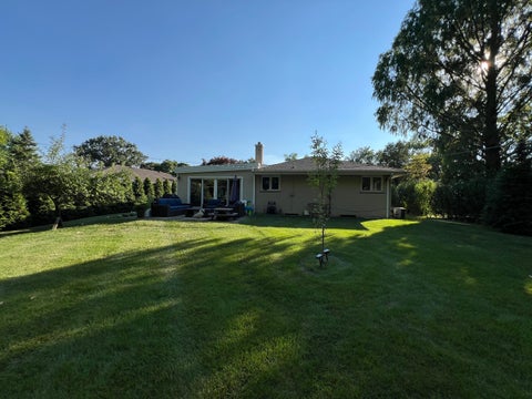 Tiny photo for 255 Riverside Drive, Northfield, IL 60093 (MLS # 12716492)