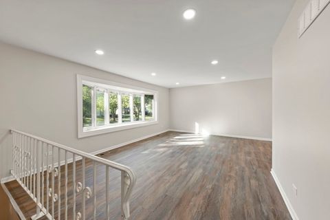 Tiny photo for 1000 59th Street, Lisle, IL 60532 (MLS # 12464762)