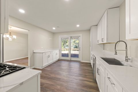 Tiny photo for 1000 59th Street, Lisle, IL 60532 (MLS # 12464762)