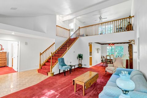 Tiny photo for 6 Dartmouth Court, Streamwood, IL 60107 (MLS # 12475369)