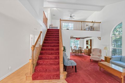 Tiny photo for 6 Dartmouth Court, Streamwood, IL 60107 (MLS # 12475369)