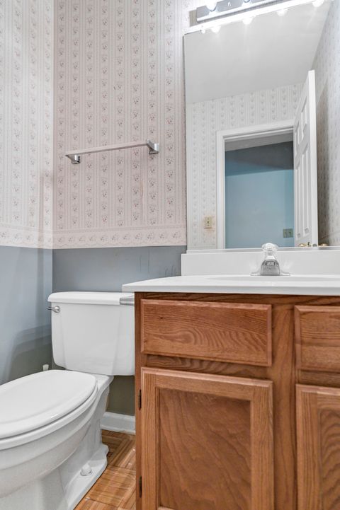 Tiny photo for 6 Dartmouth Court, Streamwood, IL 60107 (MLS # 12475369)
