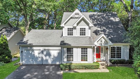 Photo of 6 Dartmouth Court, Streamwood, IL 60107 (MLS # 12475369)