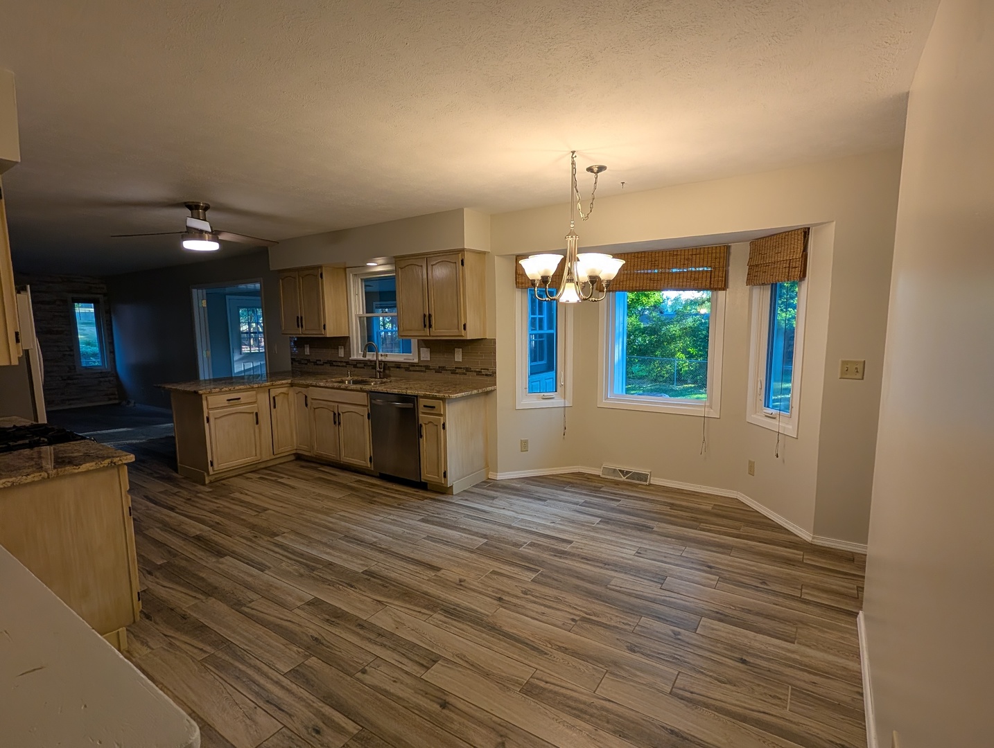 Properties 4 4887 Clearsky Drive