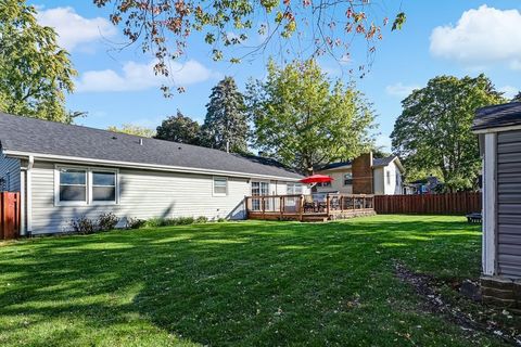 Tiny photo for 332 El Paso Lane, Carol Stream, IL 60188 (MLS # 12611687)