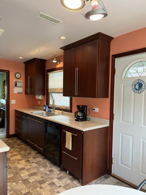 Tiny photo for 9414 S Bell Avenue, Chicago, IL 60643 (MLS # 12671875)
