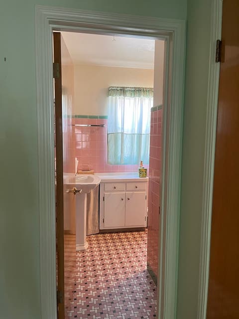 Tiny photo for 9414 S Bell Avenue, Chicago, IL 60643 (MLS # 12671875)