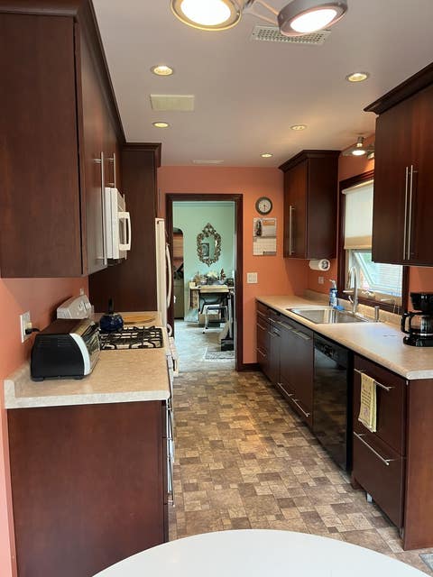 Tiny photo for 9414 S Bell Avenue, Chicago, IL 60643 (MLS # 12671875)