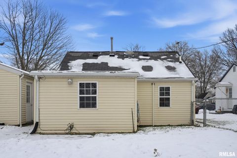 Tiny photo for 1015 7TH Street, Colona, IL 61241 (MLS # QC4270068)