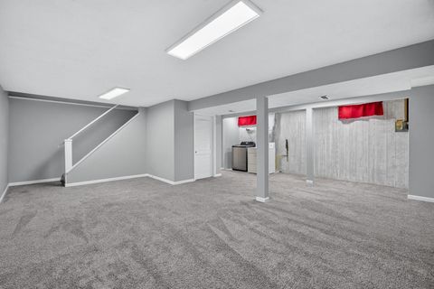 Tiny photo for 2531 New Lexington Drive, Bettendorf, IA 52722 (MLS # 12683108)