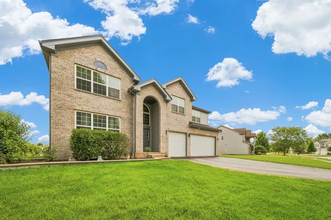 Tiny photo for 6717 Waterford Drive, McHenry, IL 60050 (MLS # 12728727)