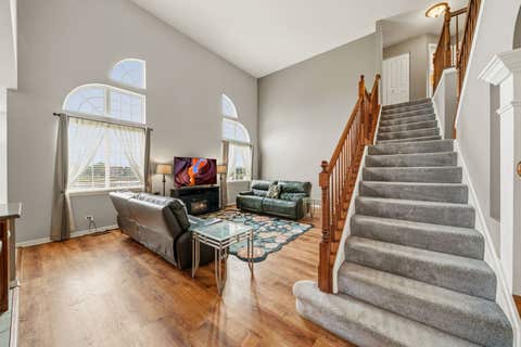 Tiny photo for 6717 Waterford Drive, McHenry, IL 60050 (MLS # 12728727)