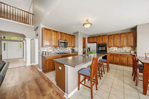 Tiny photo for 6717 Waterford Drive, McHenry, IL 60050 (MLS # 12728727)