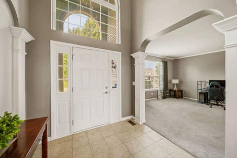 Tiny photo for 6717 Waterford Drive, McHenry, IL 60050 (MLS # 12728727)
