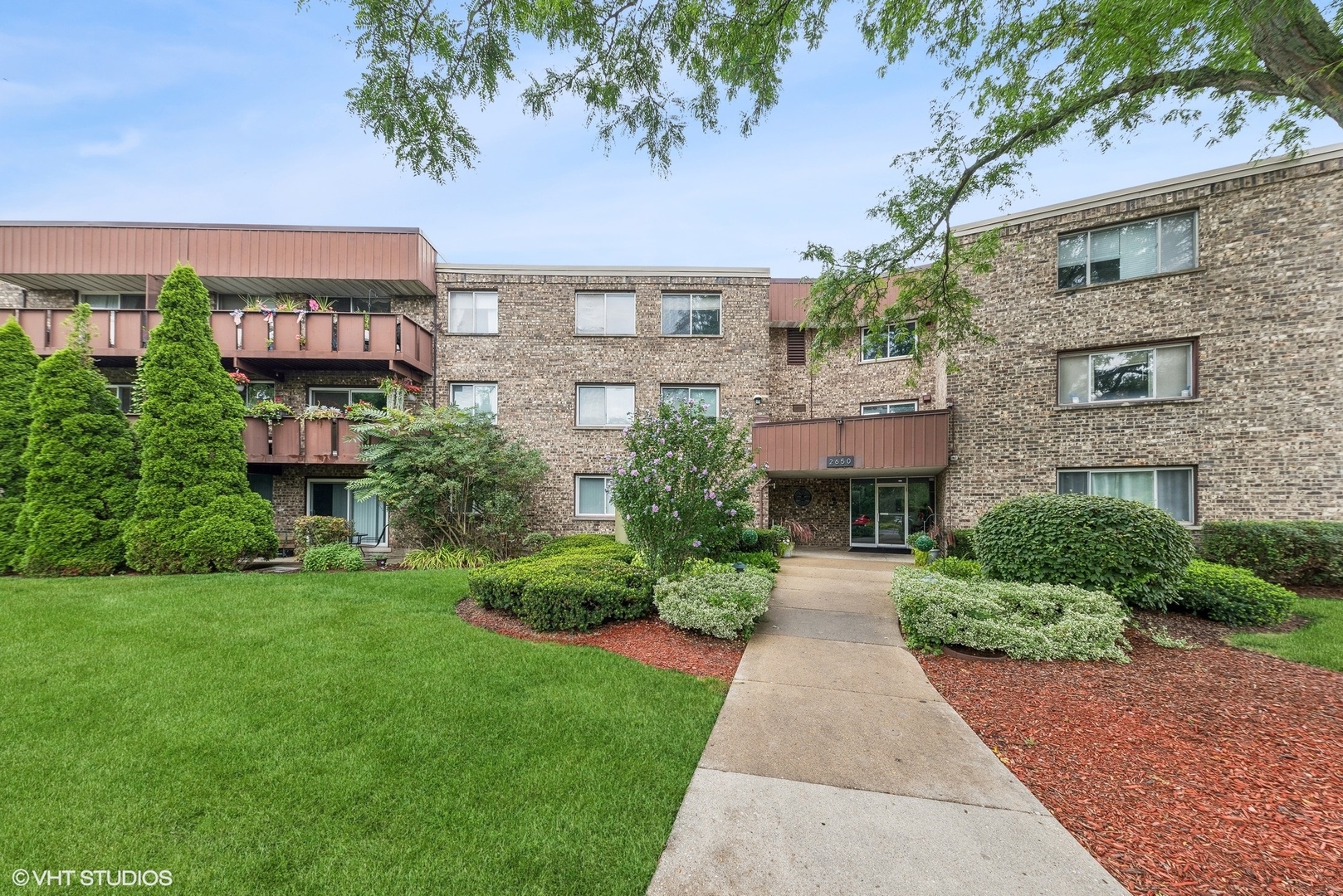 View Rolling Meadows, IL 60008 condo