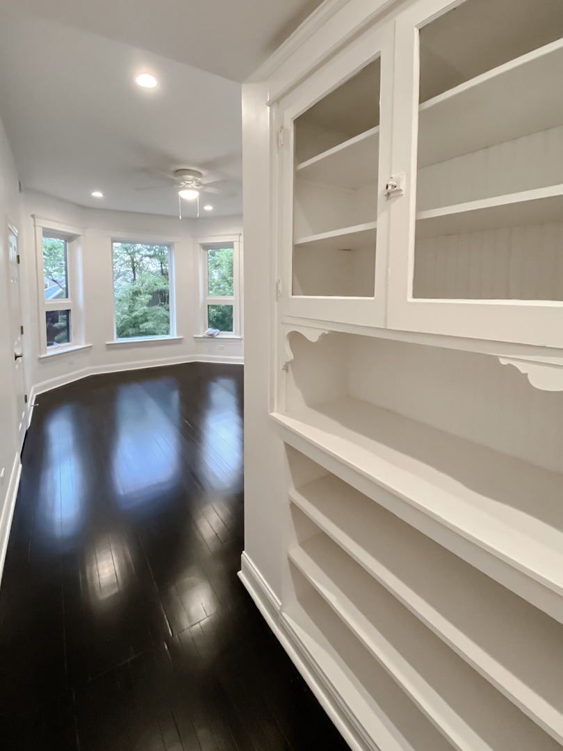2641 W THOMAS Street
