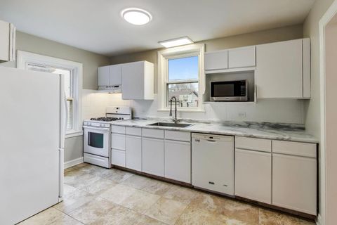 Tiny photo for 627 Pleasant Avenue, Highland Park, IL 60035 (MLS # 12582084)