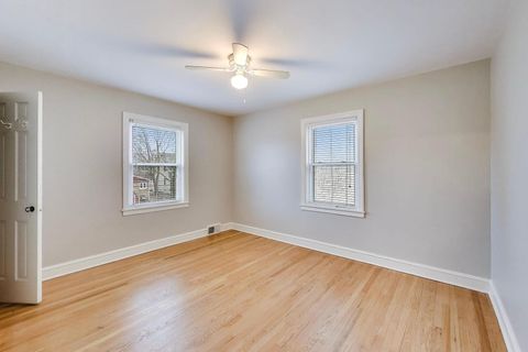 Tiny photo for 627 Pleasant Avenue, Highland Park, IL 60035 (MLS # 12582084)