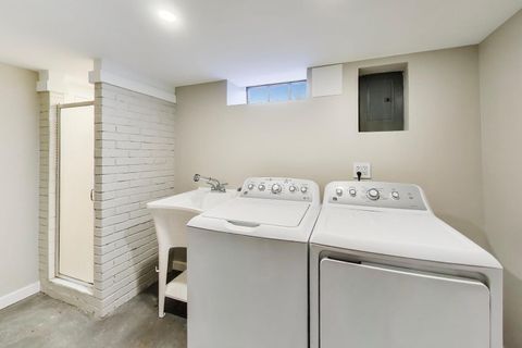 Tiny photo for 627 Pleasant Avenue, Highland Park, IL 60035 (MLS # 12582084)