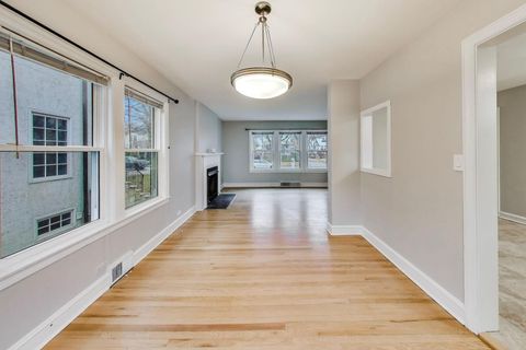 Tiny photo for 627 Pleasant Avenue, Highland Park, IL 60035 (MLS # 12582084)