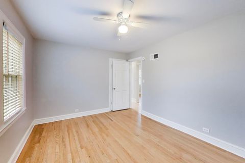 Tiny photo for 627 Pleasant Avenue, Highland Park, IL 60035 (MLS # 12582084)