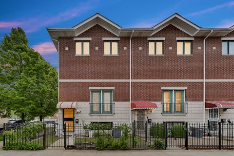 1925 W 34th Street A Chicago IL 60608