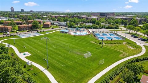 Tiny photo for 124 Boardwalk Street #2E, Elk Grove Village, IL 60007 (MLS # 12620571)