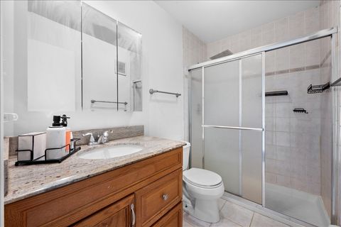 Tiny photo for 124 Boardwalk Street #2E, Elk Grove Village, IL 60007 (MLS # 12620571)