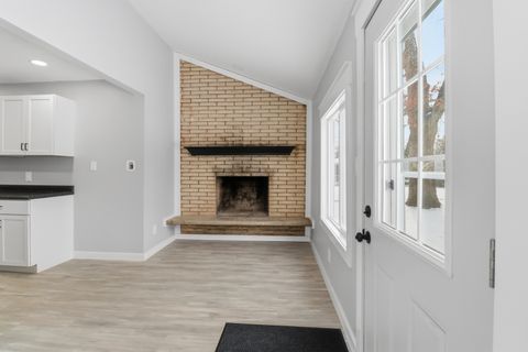 Tiny photo for 39470 N Woodland Avenue, Antioch, IL 60002 (MLS # 12552495)