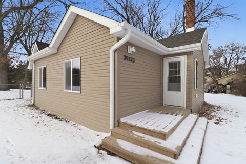 Tiny photo for 39470 N Woodland Avenue, Antioch, IL 60002 (MLS # 12552495)