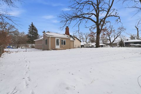 Tiny photo for 39470 N Woodland Avenue, Antioch, IL 60002 (MLS # 12552495)