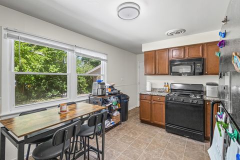 Tiny photo for 415 W Holly Court, Glenwood, IL 60425 (MLS # 12452508)