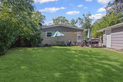 Tiny photo for 415 W Holly Court, Glenwood, IL 60425 (MLS # 12452508)