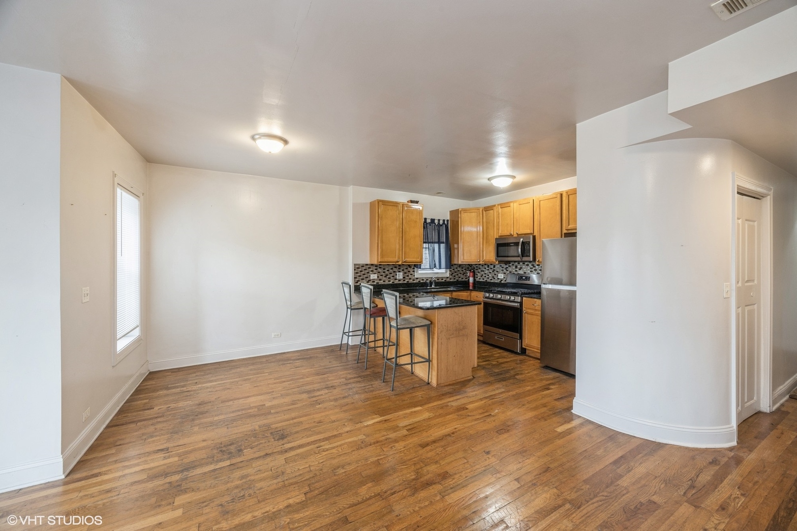 805 S INDEPENDENCE Boulevard 3