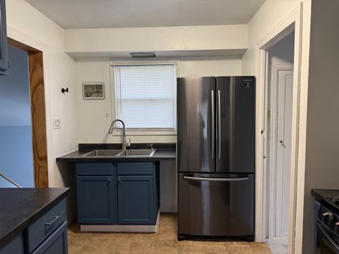 Tiny photo for 1456 Losey Street W, Galesburg, IL 61401 (MLS # 12608882)