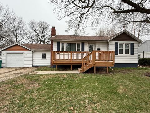 Photo of 1456 Losey Street W, Galesburg, IL 61401 (MLS # 12608882)