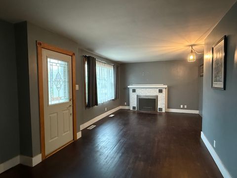 Tiny photo for 1456 Losey Street W, Galesburg, IL 61401 (MLS # 12608882)