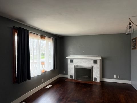 Tiny photo for 1456 Losey Street W, Galesburg, IL 61401 (MLS # 12608882)