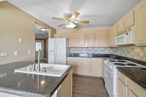 Tiny photo for 1051 Horizon Ridge Rdg, Lake In The Hills, IL 60156 (MLS # 12483599)