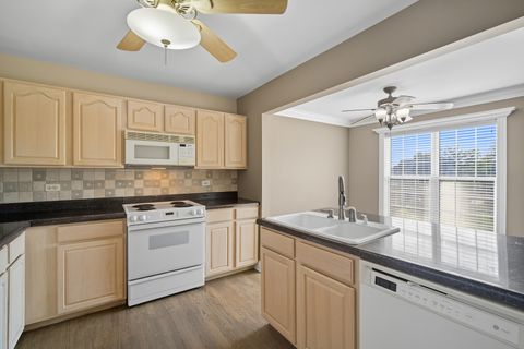 Tiny photo for 1051 Horizon Ridge Rdg, Lake In The Hills, IL 60156 (MLS # 12483599)